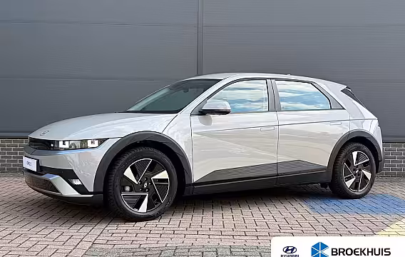 Hyundai IONIQ 5 Standard Range Pure Edition 63 kWh / Warmtepomp / 63 kWh accupakket / Volledig elektrisch