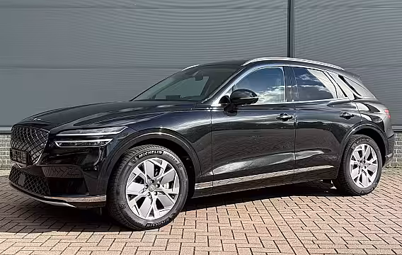Genesis GV70 Sport 4WD / 490 PK / 4WD vierwielaandrijving / Sport uitvoering / 21 inch lichtmetalen vel