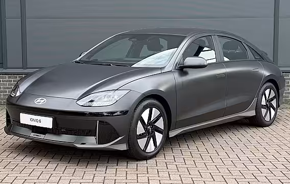 Hyundai IONIQ 6 Style 53 kWh / Rijklaarprijs / Snel Leverbaar maar Beperkt Leverbaar / Dyamische Navigatie