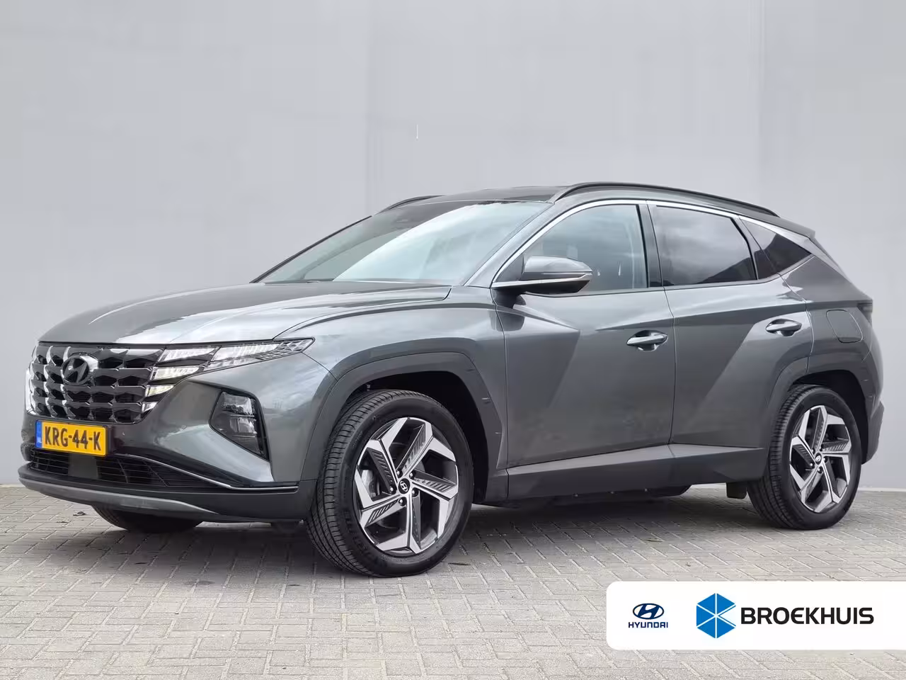 Hyundai Tucson 1.6 T-GDI PHEV Comfort Smart 4WD / SOH 100% / Dealer onderhouden / Fabrieksgarantie tot 06