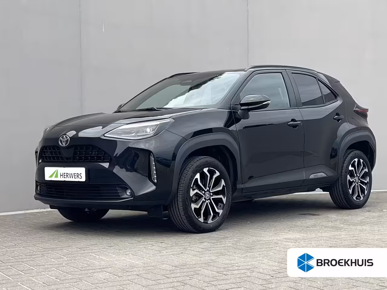 Toyota Yaris Cross 1.5 Hybrid 115 Dynamic / Comfort Pack / Dealer onderhouden / Stuur- en stoelverwarming / C