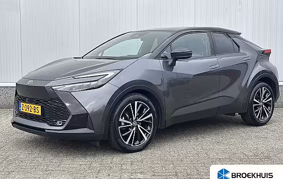 Toyota C-HR 1.8 Hybrid 140 Executive / Fabrieksgarantie tot 10 jaar mogelijk / Navigatie / Camera / Cl