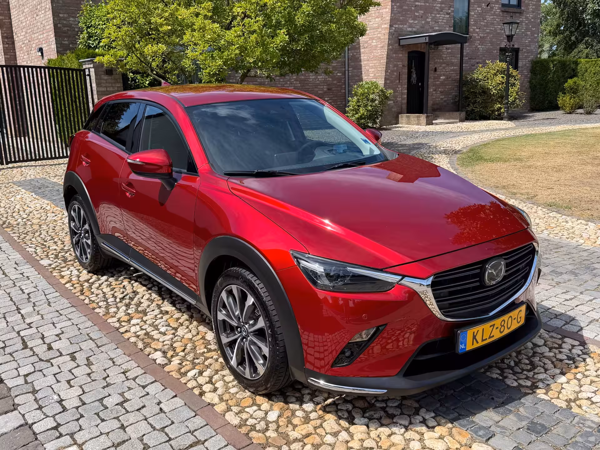 Mazda CX-3 2.0 SkyActiv-G 120 Aut GT-M Leder HUD Bose