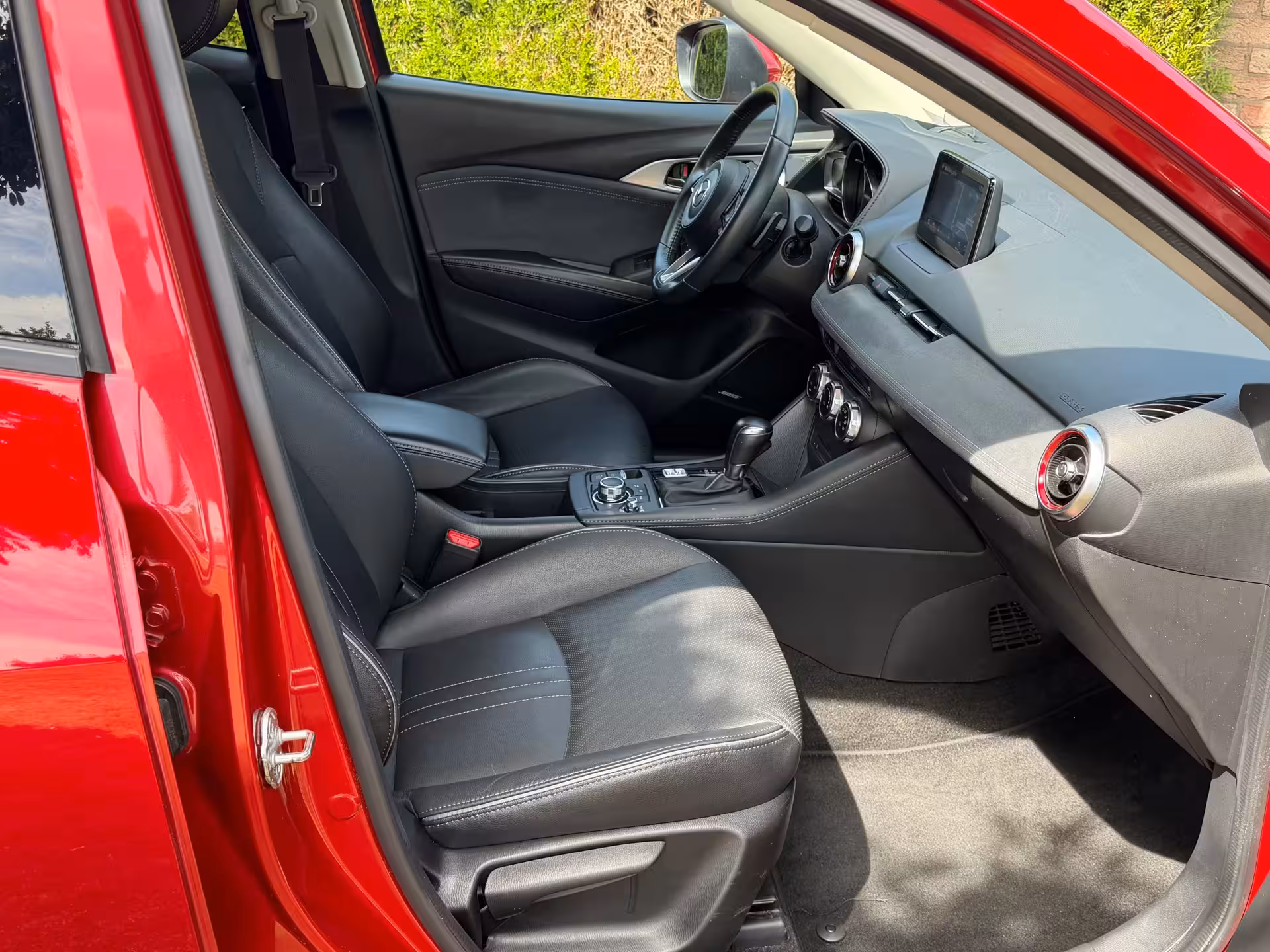Mazda CX-3 2.0 SkyActiv-G 120 Aut GT-M Leder HUD Bose
