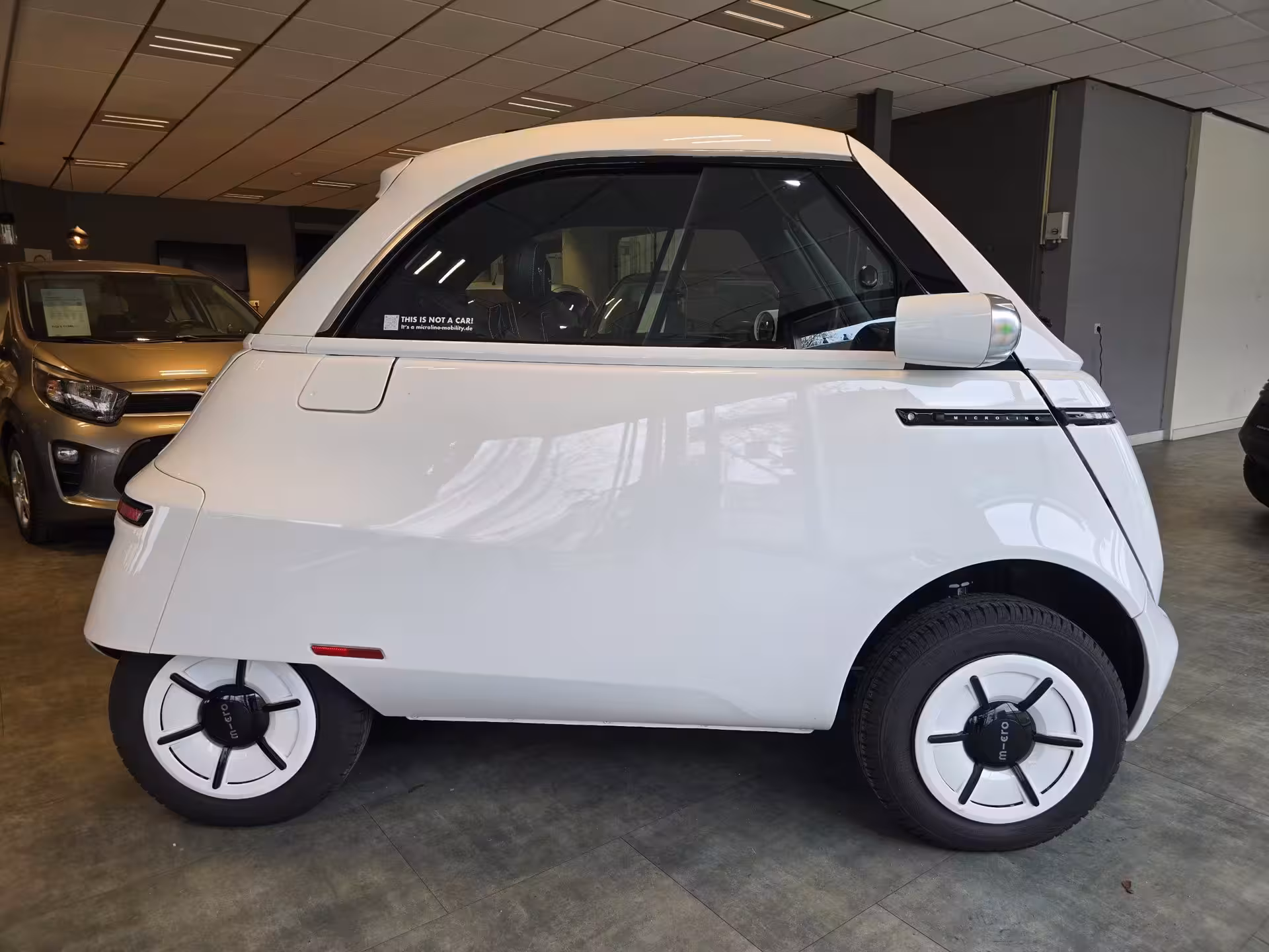 Micro Microlino Microlino Competizione 10.5 kWh L7 177 Km. 90 Km/u