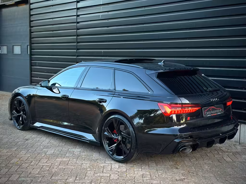 Audi RS6 Quattro DYNAMIC+