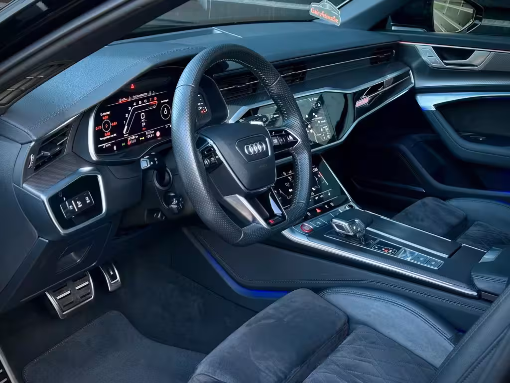 Audi RS6 Quattro DYNAMIC+
