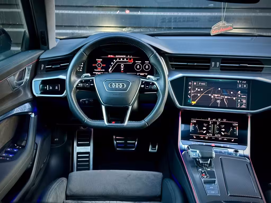 Audi RS6 Quattro DYNAMIC+