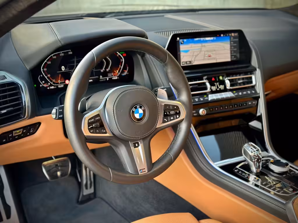 BMW 8 Serie 840i M-Sport *INDIVIDUAL* CarbonDak
