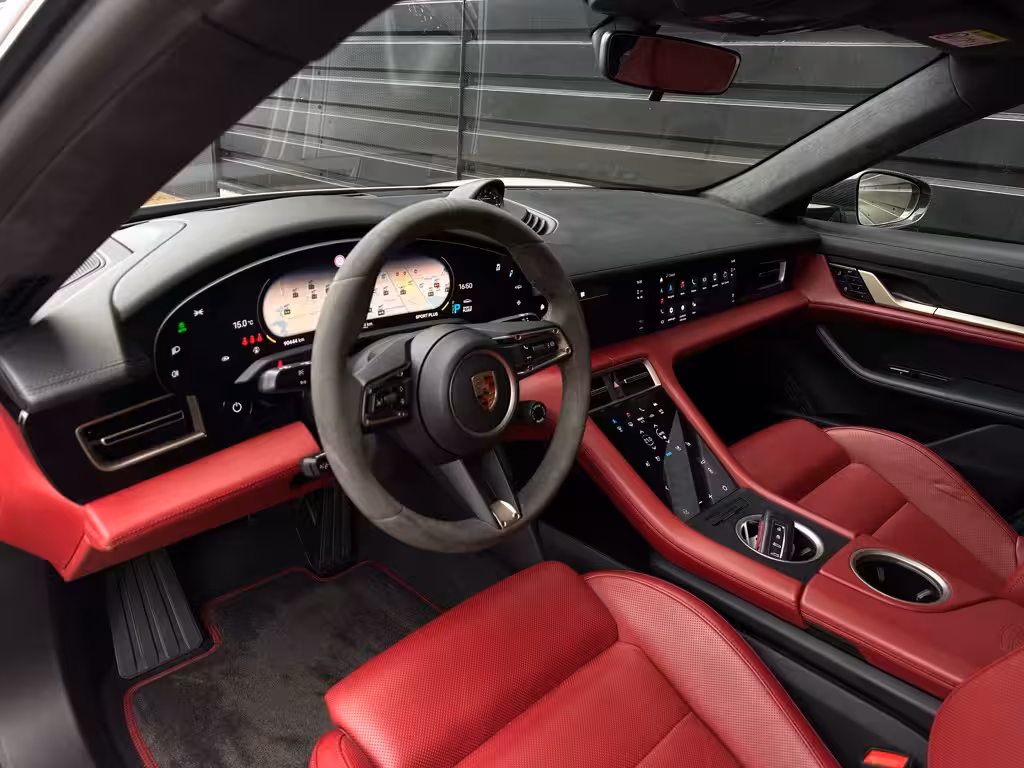 Porsche Taycan 4S Performance 84kWh PANO