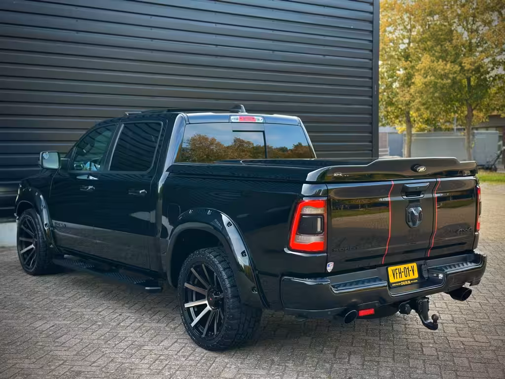 Dodge Ram 1500 5.7 V8 4x4 SPORT NIGHT