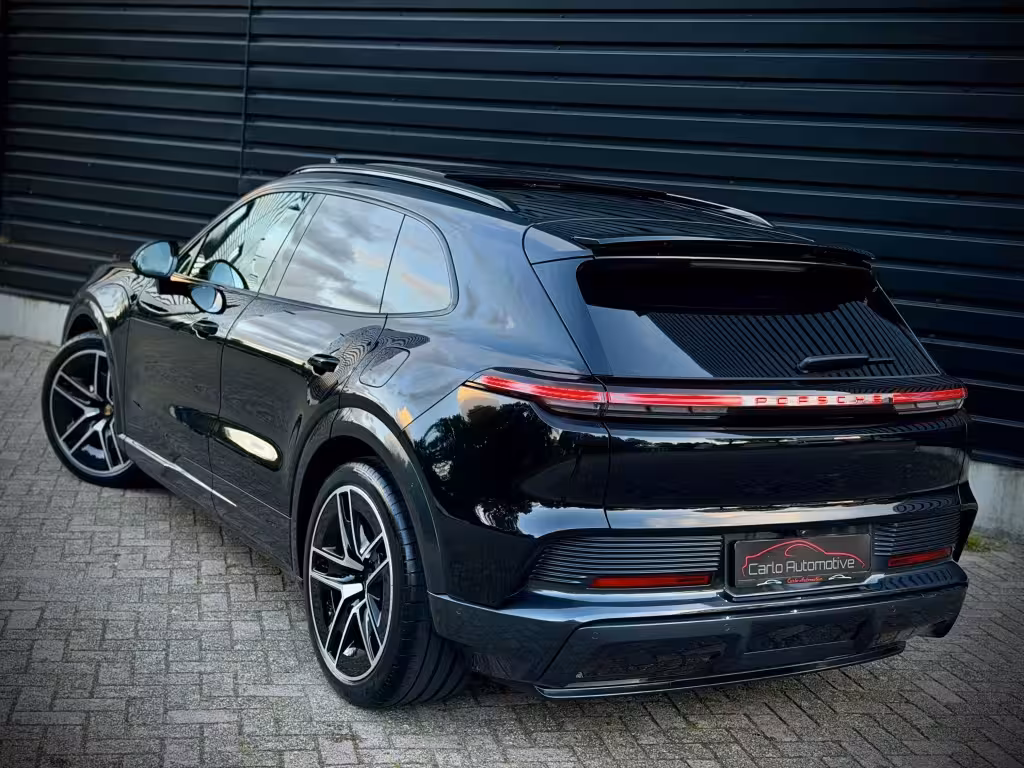 Porsche Cayenne Electric Cayenne Electric PANO|ACC|HUD|LUCHT|4WL STURING|