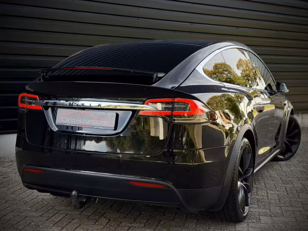 Tesla Model X 75D Base 6P. PANO|AUTOPILOT|AWD|LUCHTVERING