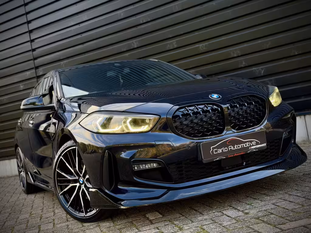 BMW 1 Serie 118i M-PERFORMANCE M135 M SCHAALSTOEL