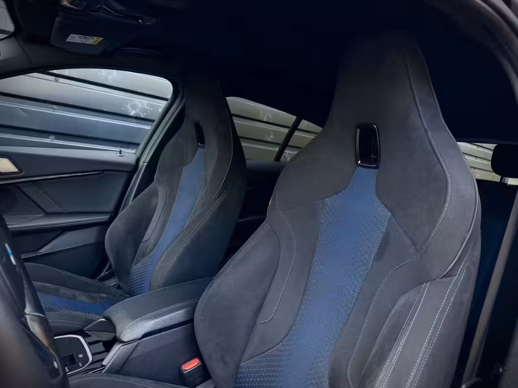 BMW 1 Serie 118i M-PERFORMANCE M135 M SCHAALSTOEL