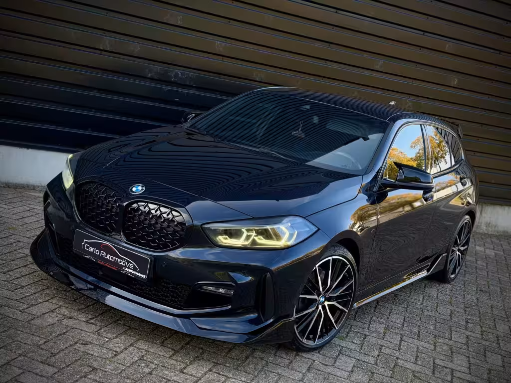 BMW 1 Serie 118i M-PERFORMANCE M135 M SCHAALSTOEL