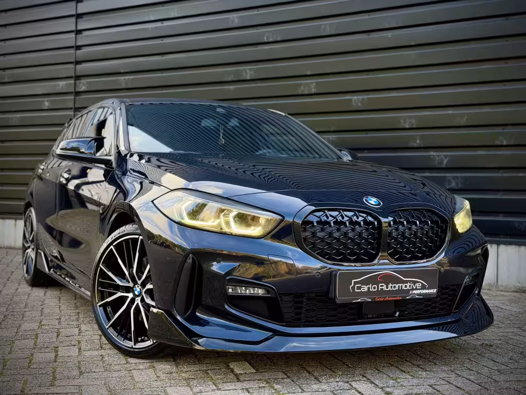 BMW 1 Serie 118i M-PERFORMANCE M135 M SCHAALSTOEL