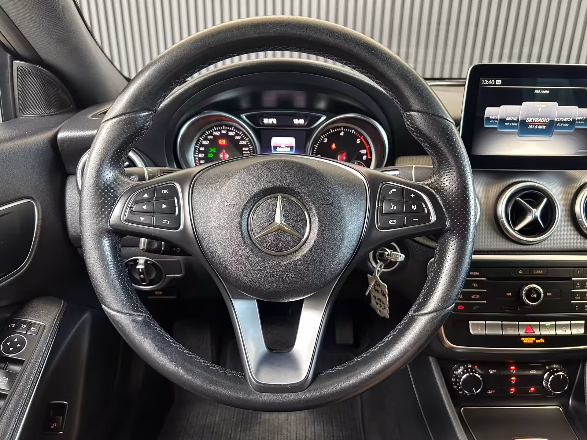 Mercedes-Benz CLA-klasse Shooting Brake 220 d Prestige AUTOMAAT|LEDER|APPLECARPLAY|NAVI|PDC|AIRCO