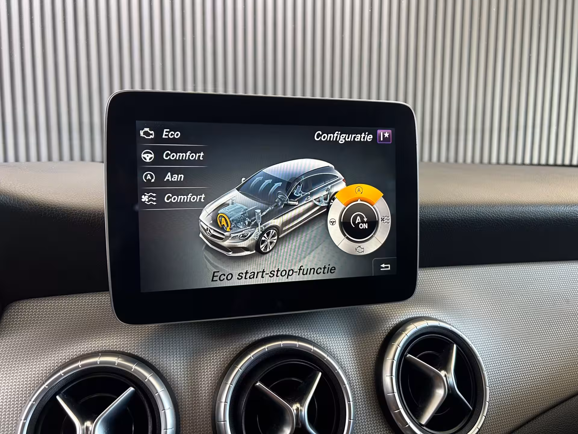 Mercedes-Benz CLA-klasse Shooting Brake 220 d Prestige AUTOMAAT|LEDER|APPLECARPLAY|NAVI|PDC|AIRCO