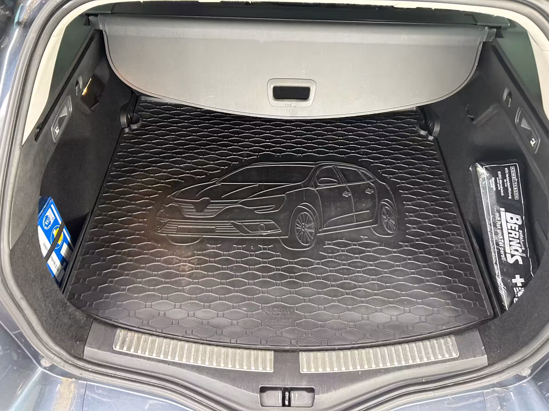 Renault Mégane Estate 1.2 TCe GT-Line CRUISE|SFEERVERLICHTING|PDC|17" LM-VELGEN