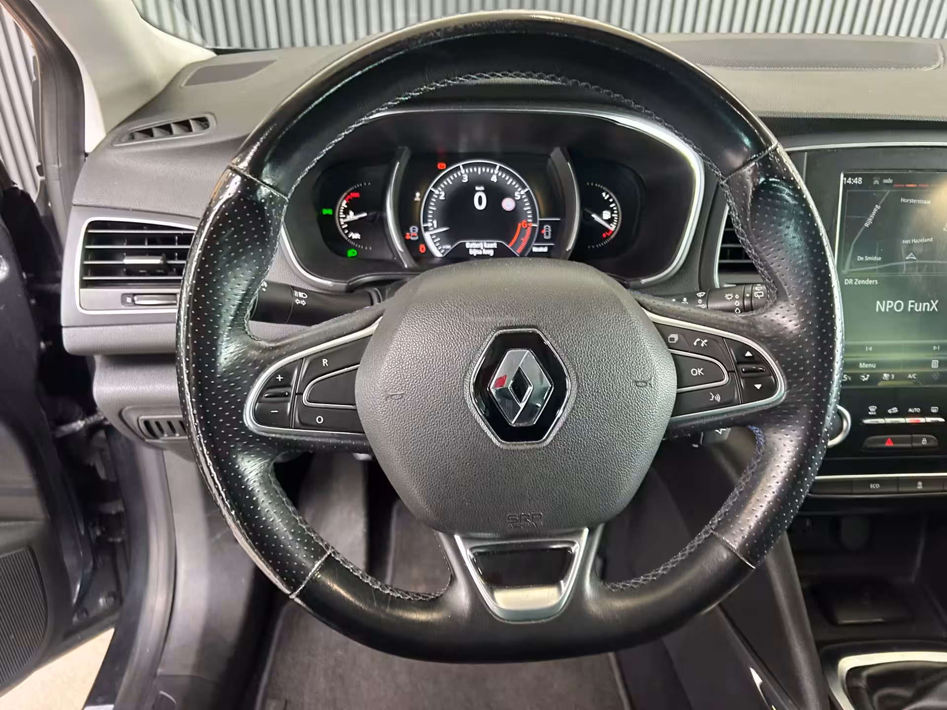Renault Mégane Estate 1.2 TCe GT-Line CRUISE|SFEERVERLICHTING|PDC|17" LM-VELGEN