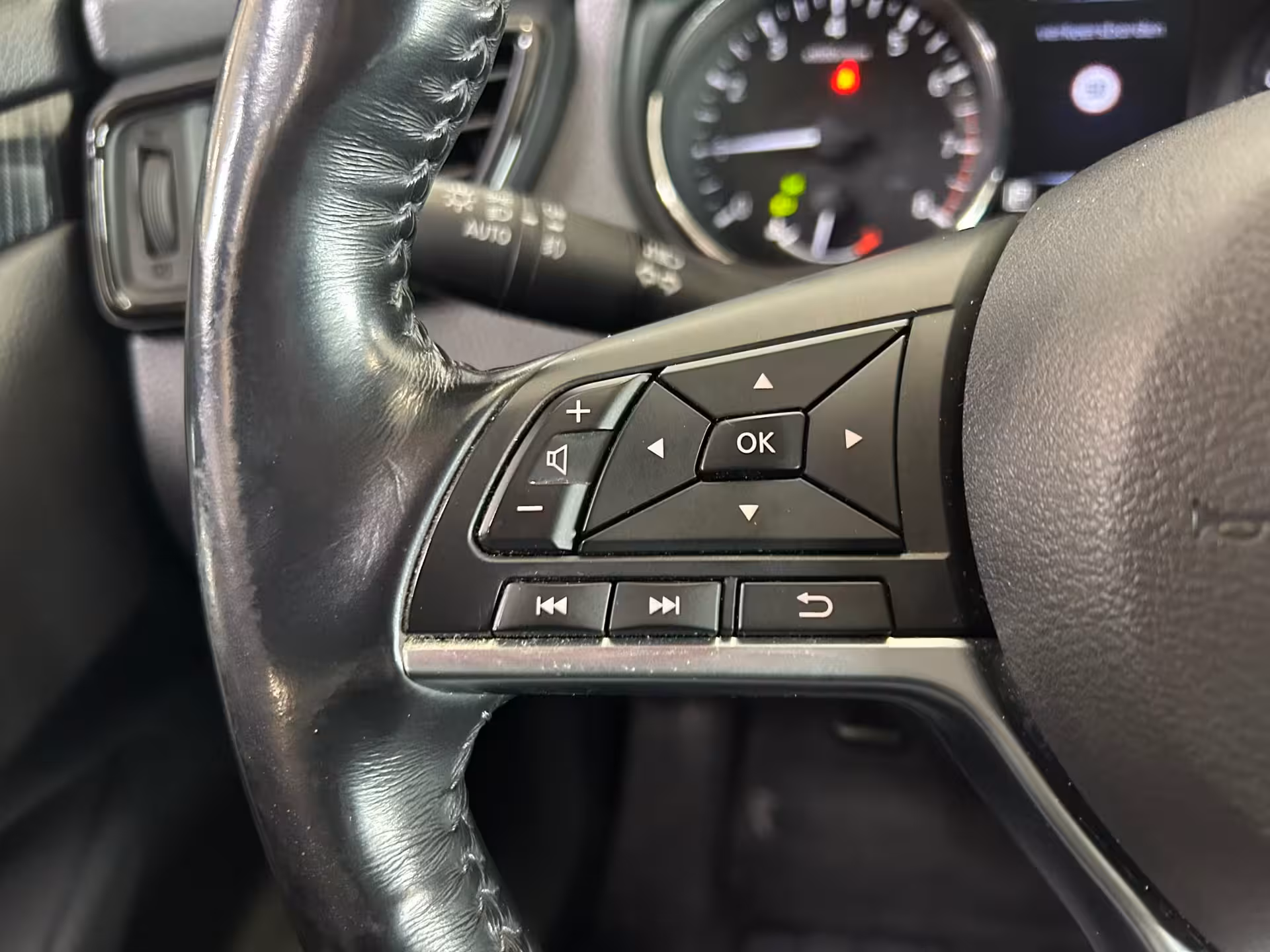Nissan X-Trail 1.3 DIG-T N-Connecta AUTOMAAT|CRUISE|NAVI|TREKHAAK|PDC