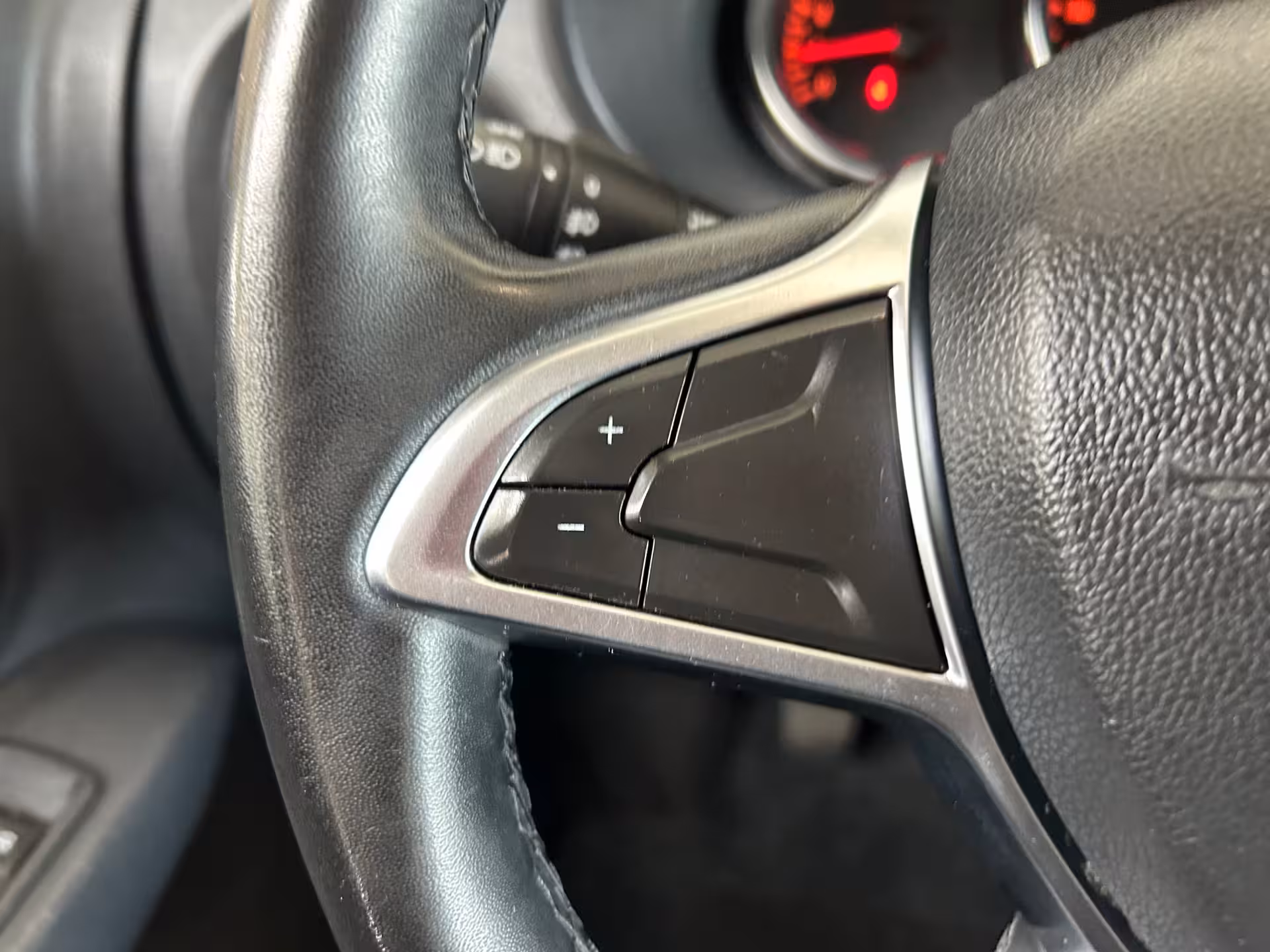 Dacia Lodgy 1.3 TCe Stepway CAMERA|APPLECARPLAY|AIRCO|CRUISE|STOELVERWARMING