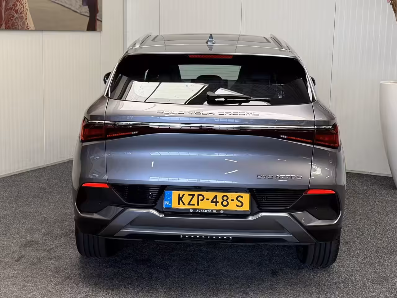 BYD Atto 3 (SOH 94%) DESIGN 60 kWh WLTP 420 KM * 45 STUKS OP VOORRAAD* APPLE CARPLAY/ ANDROID AUTO EL