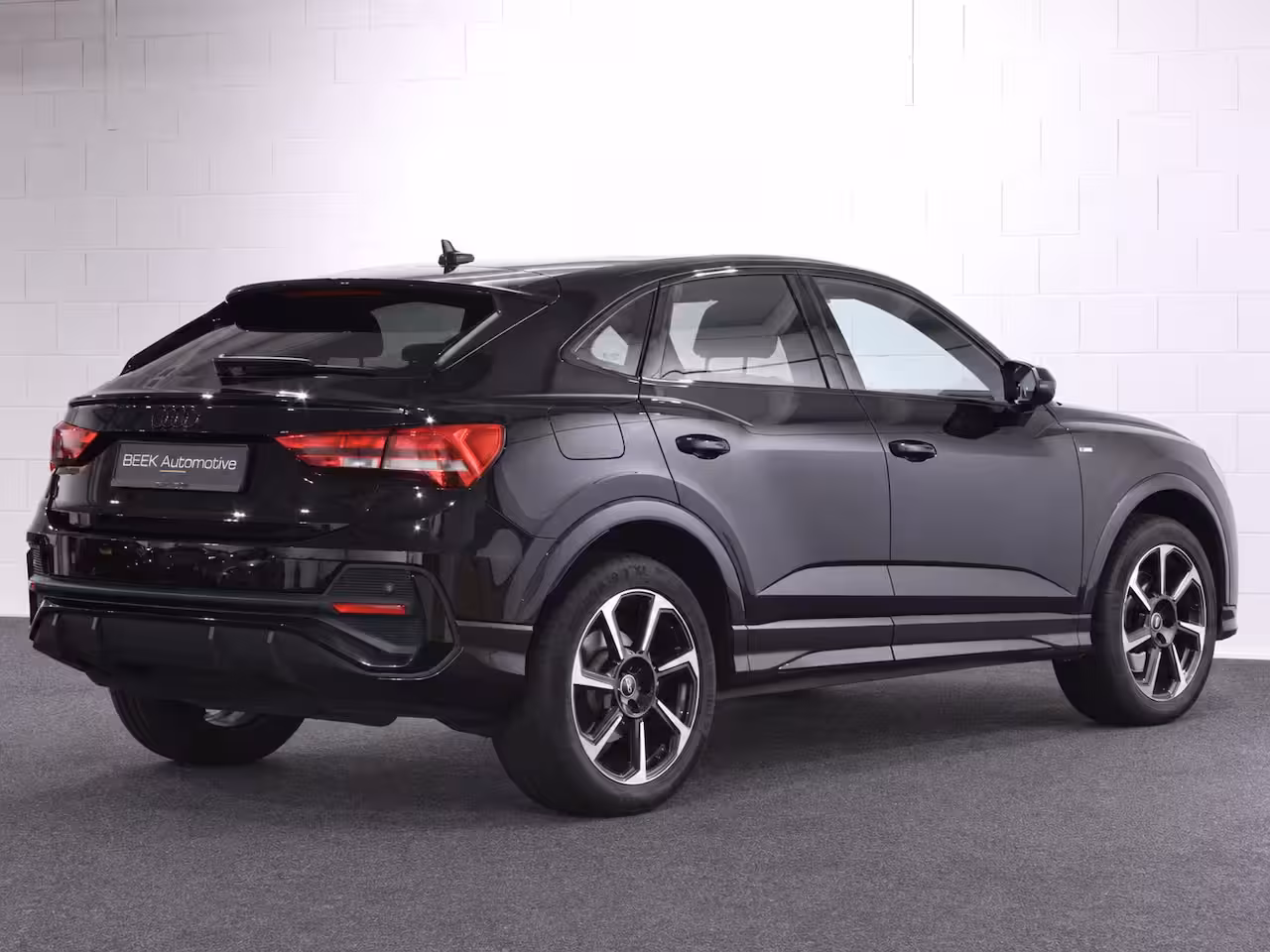 Audi Q3 Sportback 45 TFSIe | S LINE | PANO | 360CAM | STOELVERWARMING |