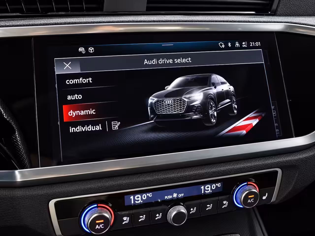 Audi Q3 Sportback 45 TFSIe | S LINE | PANO | 360CAM | STOELVERWARMING |