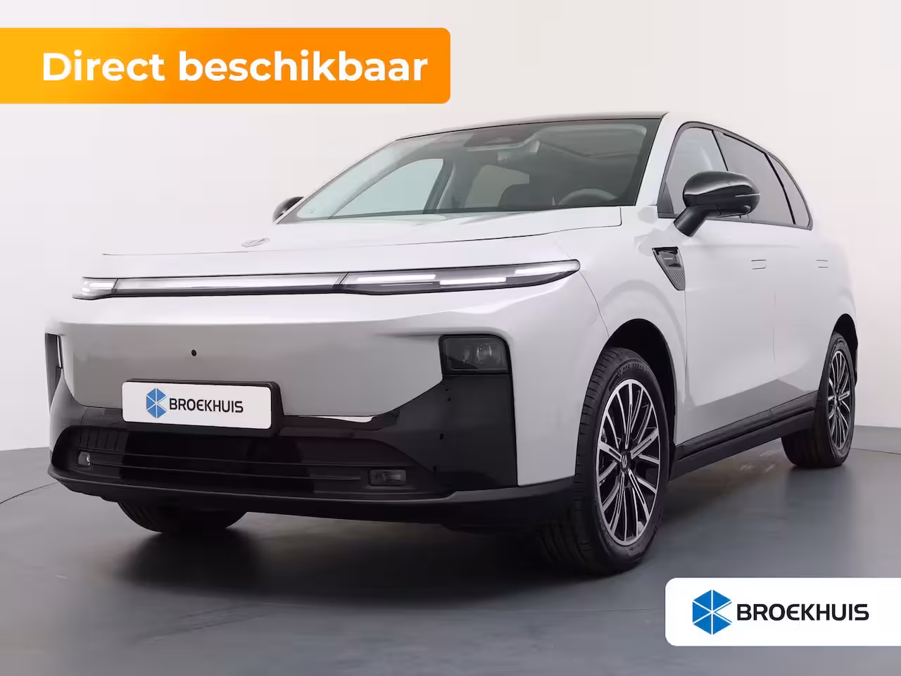 Leapmotor B10 Design ProMax 67.1 kWh | €1000, - korting | Vanaf €499, - Private Lease per maand | Achter