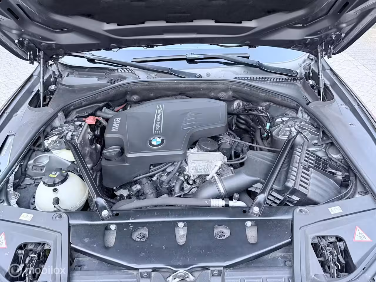 BMW 5-serie 528i High Executive NAP Automaat Clima Trekhaak