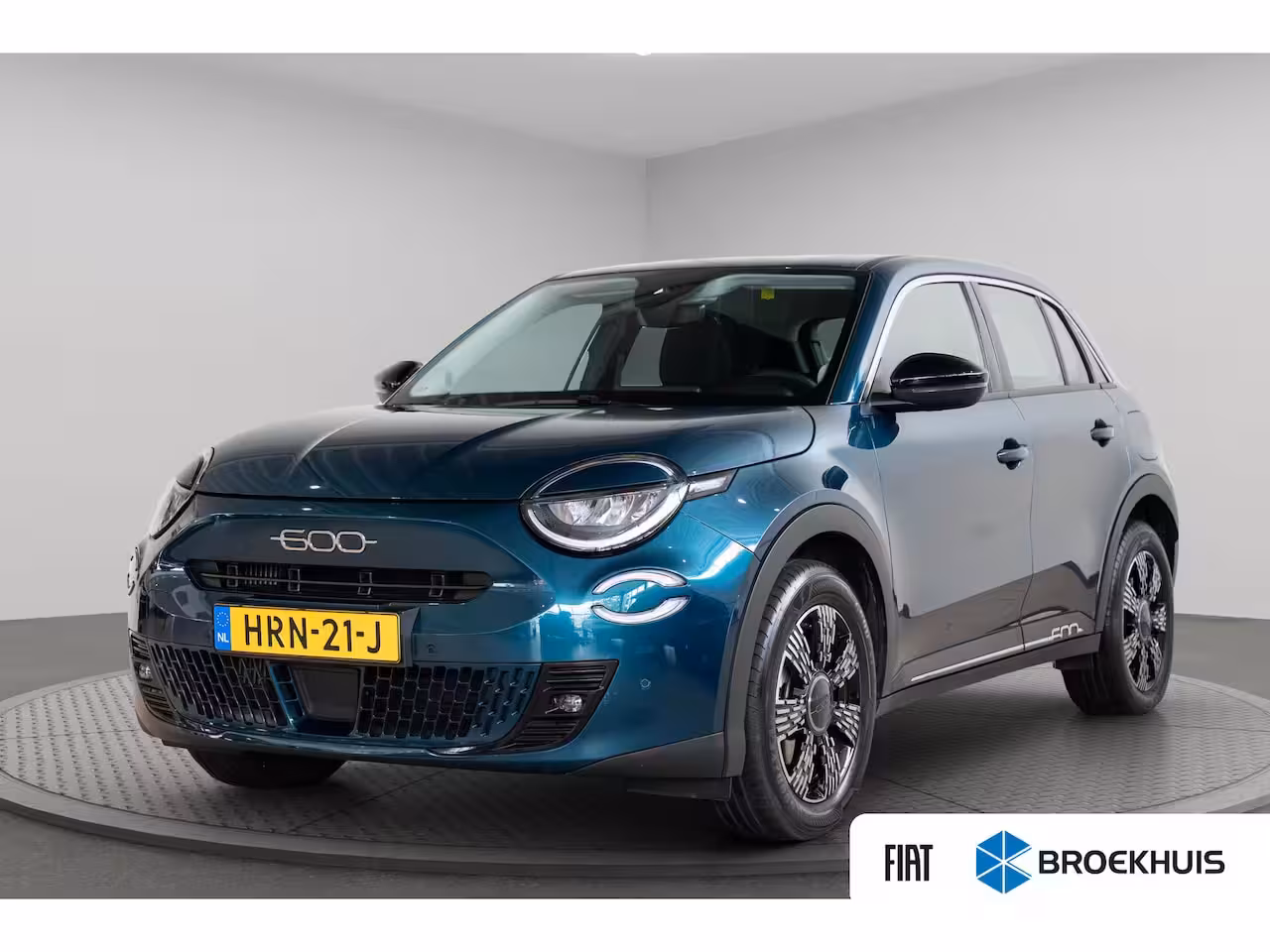 Fiat 600 1.2 Hybrid Urban | Stoelverwarming | Camera | Navigatie | Climate Controle | Apple Carplay