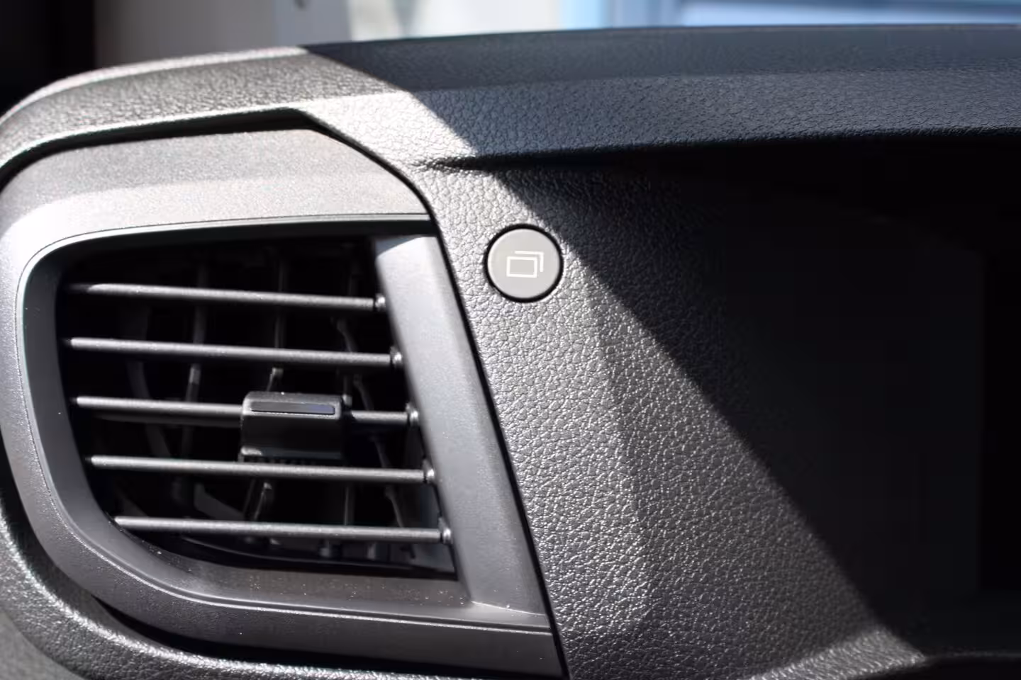 Opel Vivaro Electric Standaard - | Elektrisch bedienbare en verwarmde buitenspiegels | Exterieurpakket | Multi