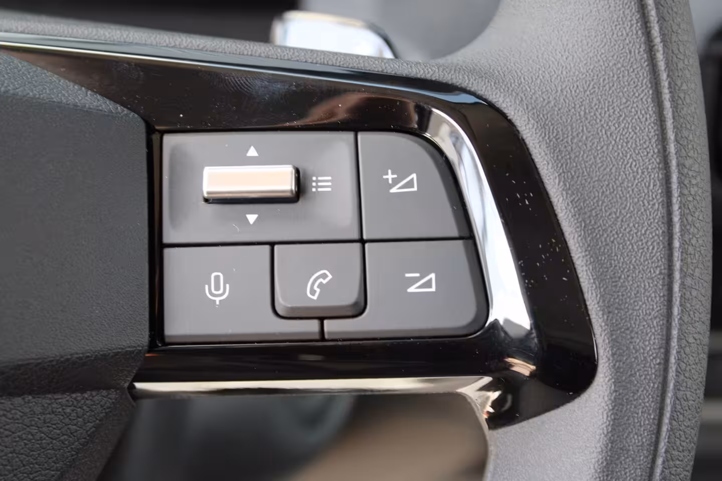 Opel Vivaro Electric Standaard - | Elektrisch bedienbare en verwarmde buitenspiegels | Exterieurpakket | Multi