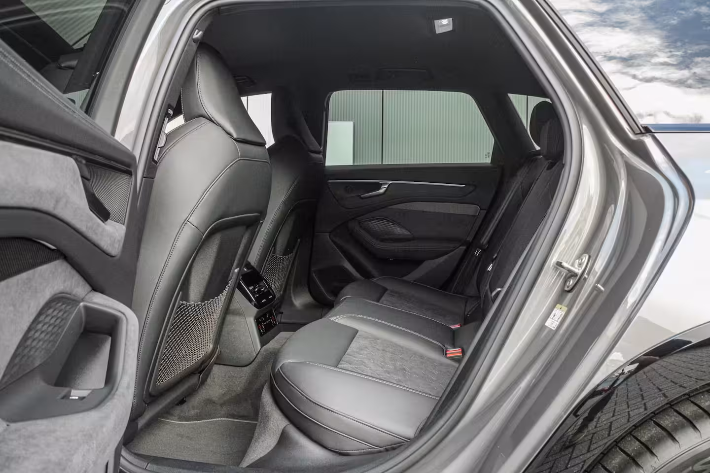Audi A6 allroad quattro 2.0 allroad e-hybrid 367pk quattro | 360 Camera | LED Matrix Koplampen