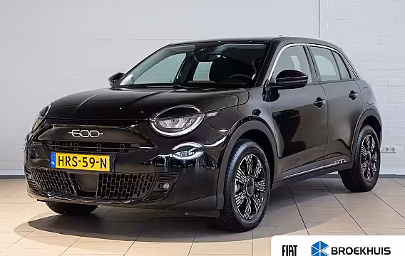 Fiat 600 1.2 Hybrid Urban | Apple Carplay & Android Auto | Parkeersensoren | Bluetooth | Cruise Con