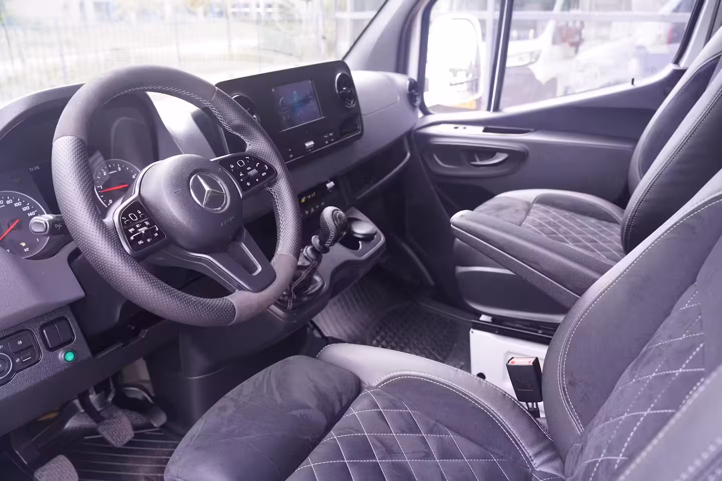 Mercedes-Benz Sprinter 319 CDI 3.0 V6 190 pk Autotransporter Marge Auto Airco, Cruise Control, LED Koplampen, Tre