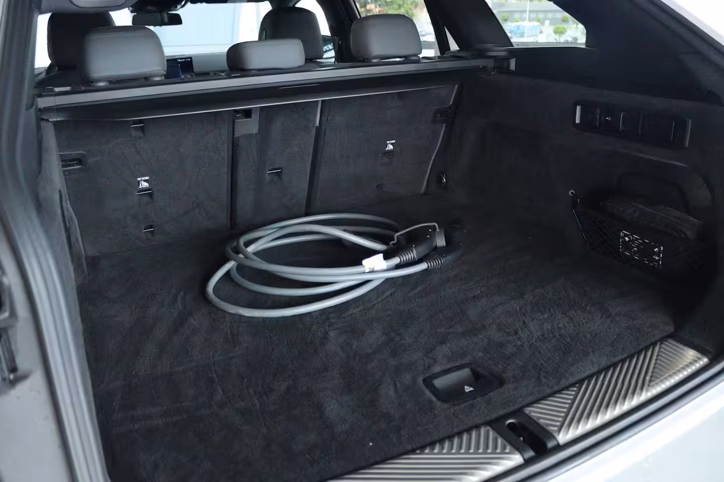 BMW 5-serie Touring 530e M-Sport Pro | SoH 96% | Adapt. Cruise | Carbon | Harman & Kardon | Pano | Trekhaak |