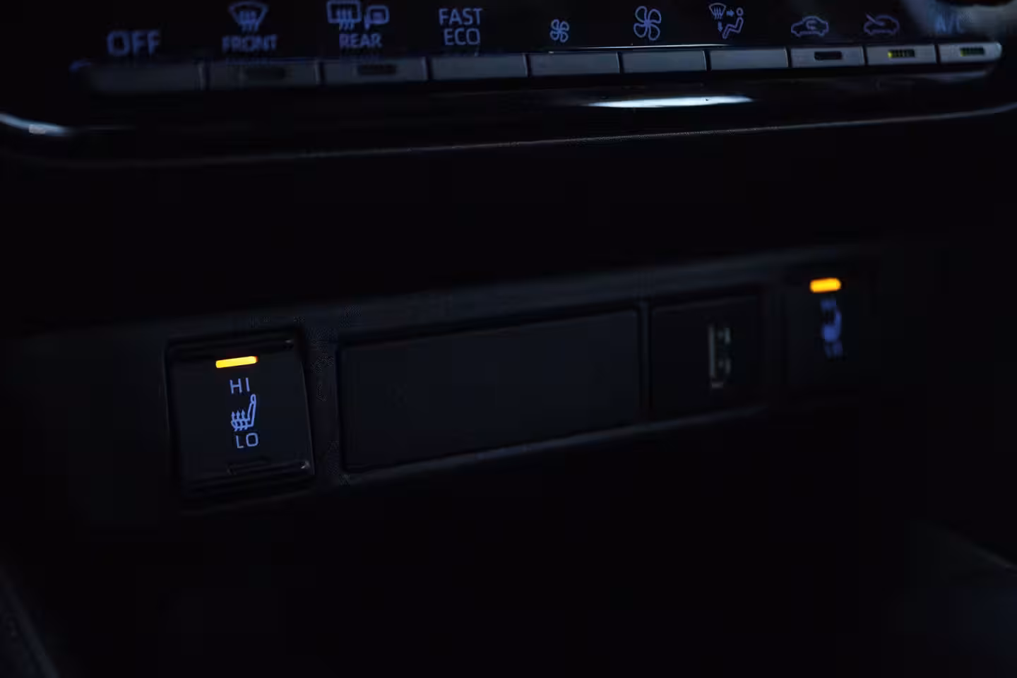 Mazda 2 Hybrid 1.5 Select | Adapt. Cruise | Stoelverwarming | Camera | Head-up | Climate | Navi | Carplay