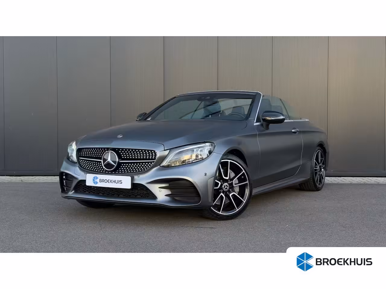 Mercedes-Benz C-klasse Cabrio 300 258pk 4MATIC Sport Edition | AMG-styling | Achteruitrijcamera 360 graden | Apple Carpl