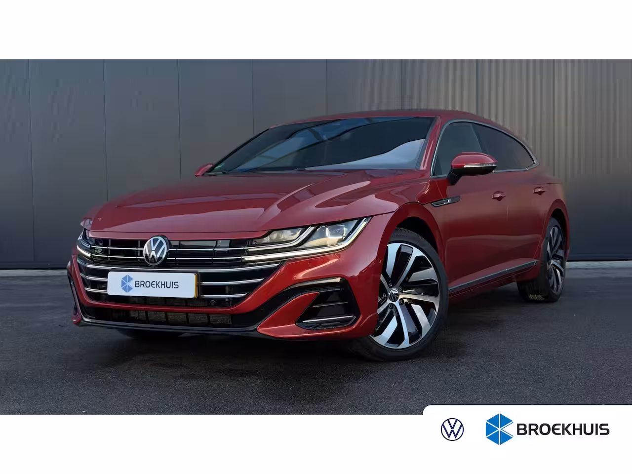Volkswagen Arteon Shooting Brake 218pk 1.4 TSI eHybrid R-Line Business+ | SOH: 90, 67% | Panoramadak | Trekhaak | Leder | 3