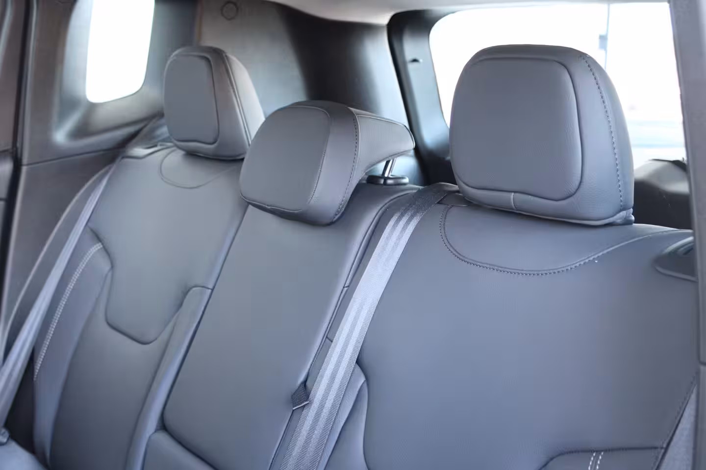Jeep Renegade 1.5T e-Hybrid Summit | Lederen bekleding | Panoramadak | Navigatie | Dakrails | Cruise con