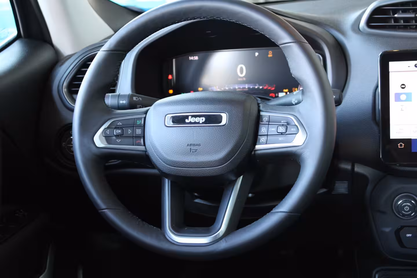 Jeep Renegade 1.5T e-Hybrid Summit | Lederen bekleding | Panoramadak | Navigatie | Dakrails | Cruise con