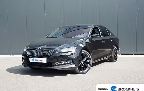 Skoda Superb 1.4 TSI iV 218pk Sportline Business | SOH: 90, 93% | Trekhaak | Adaptive Cruise | Stoelen