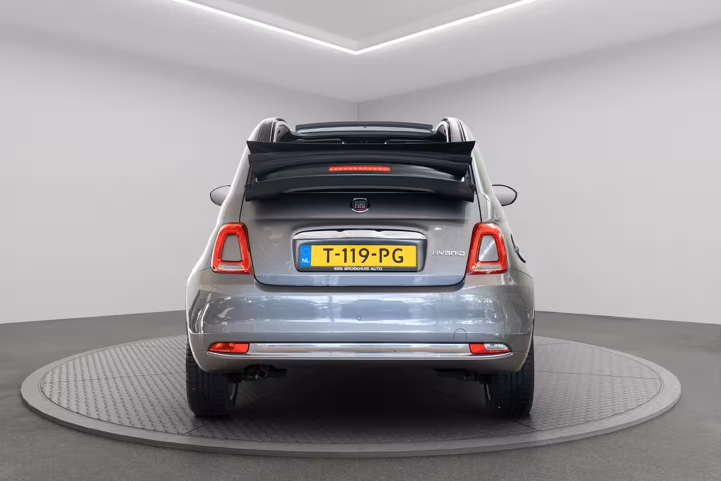 Fiat 500 C 1.0 Hybrid Dolcevita | Parkeersensoren | Airco | Cruise Controle | Bluetooth | Lichtmetale