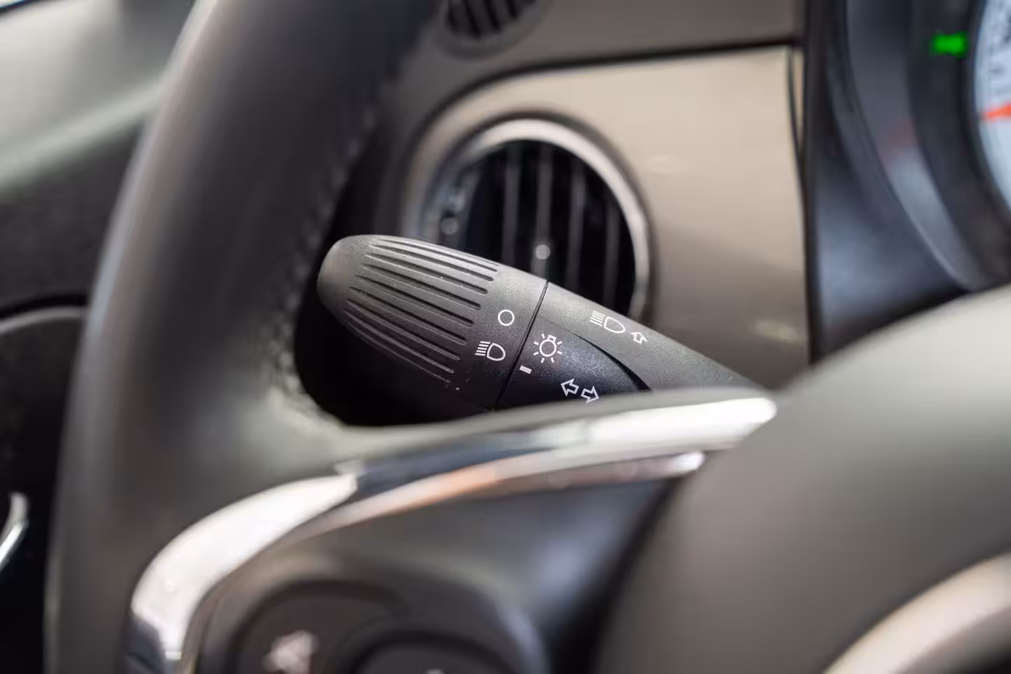 Fiat 500 C 1.0 Hybrid Dolcevita | Parkeersensoren | Airco | Cruise Controle | Bluetooth | Lichtmetale