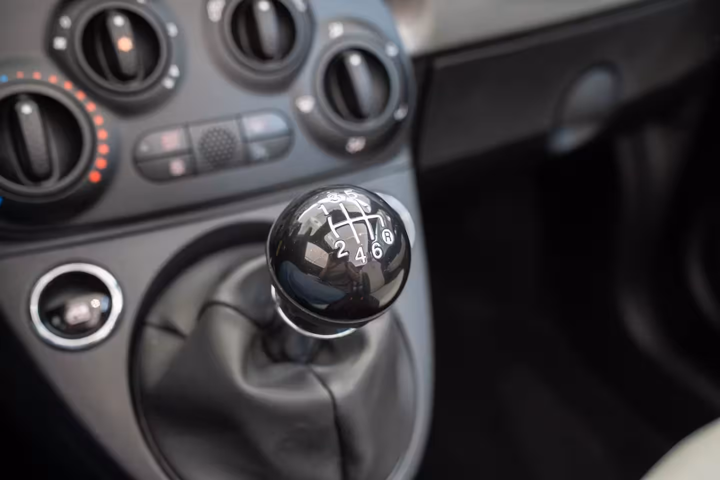 Fiat 500 C 1.0 Hybrid Dolcevita | Parkeersensoren | Airco | Cruise Controle | Bluetooth | Lichtmetale