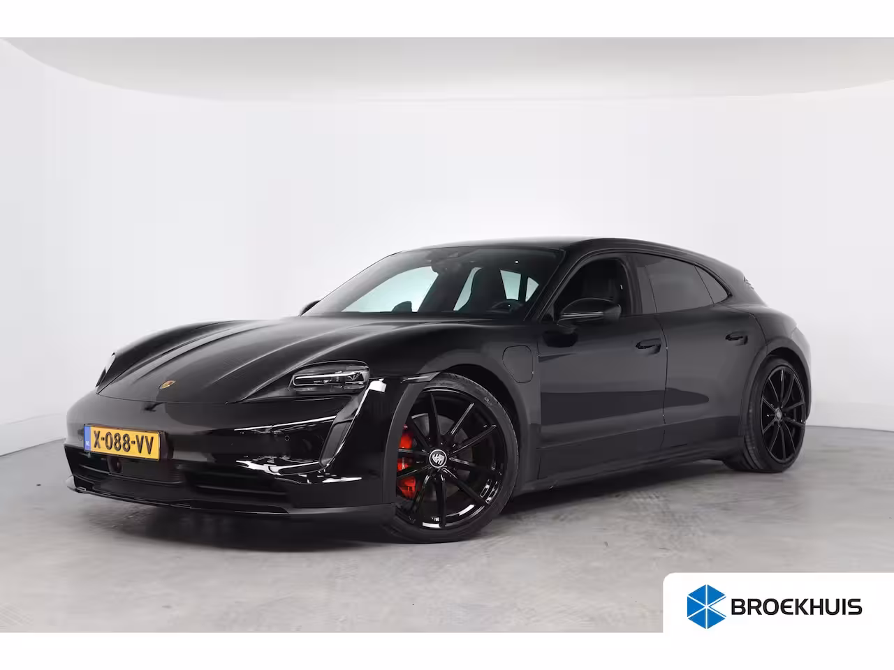 Porsche Taycan Cross Turismo 4 93 kWh | SOH 93% | Sport Chrono | Luchtvering | BOSE | LED | Memory | Panorama Dak | 21'