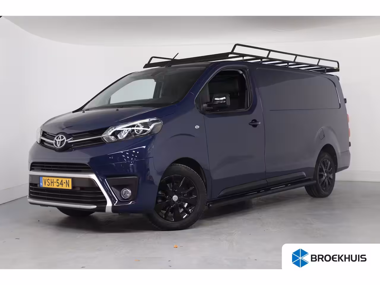 Toyota PROACE Long Worker 2.0 D-4D 145pk Black Line | Automaat | Trekhaak | Leder | Navigatie | Climate Controle | A